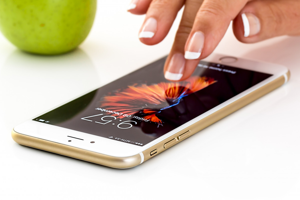 Best Laptop & Smartphone Combo Deals in 2025